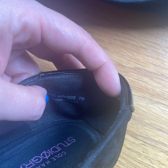 Cole Haan travel flats - Picture 5 of 6